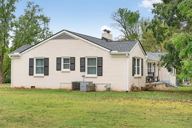 $2,400 | 147 Sunset Drive, Gallatin, TN 37066