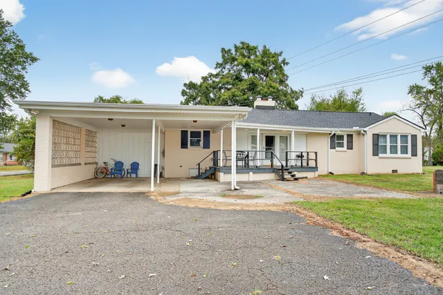 $2,400 | 147 Sunset Drive, Gallatin, TN 37066