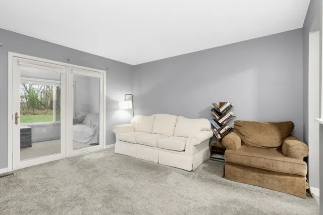 $173,000 | 1900 Coon Rapids Boulevard Northwest, Unit 1, Coon Rapids, MN 55433