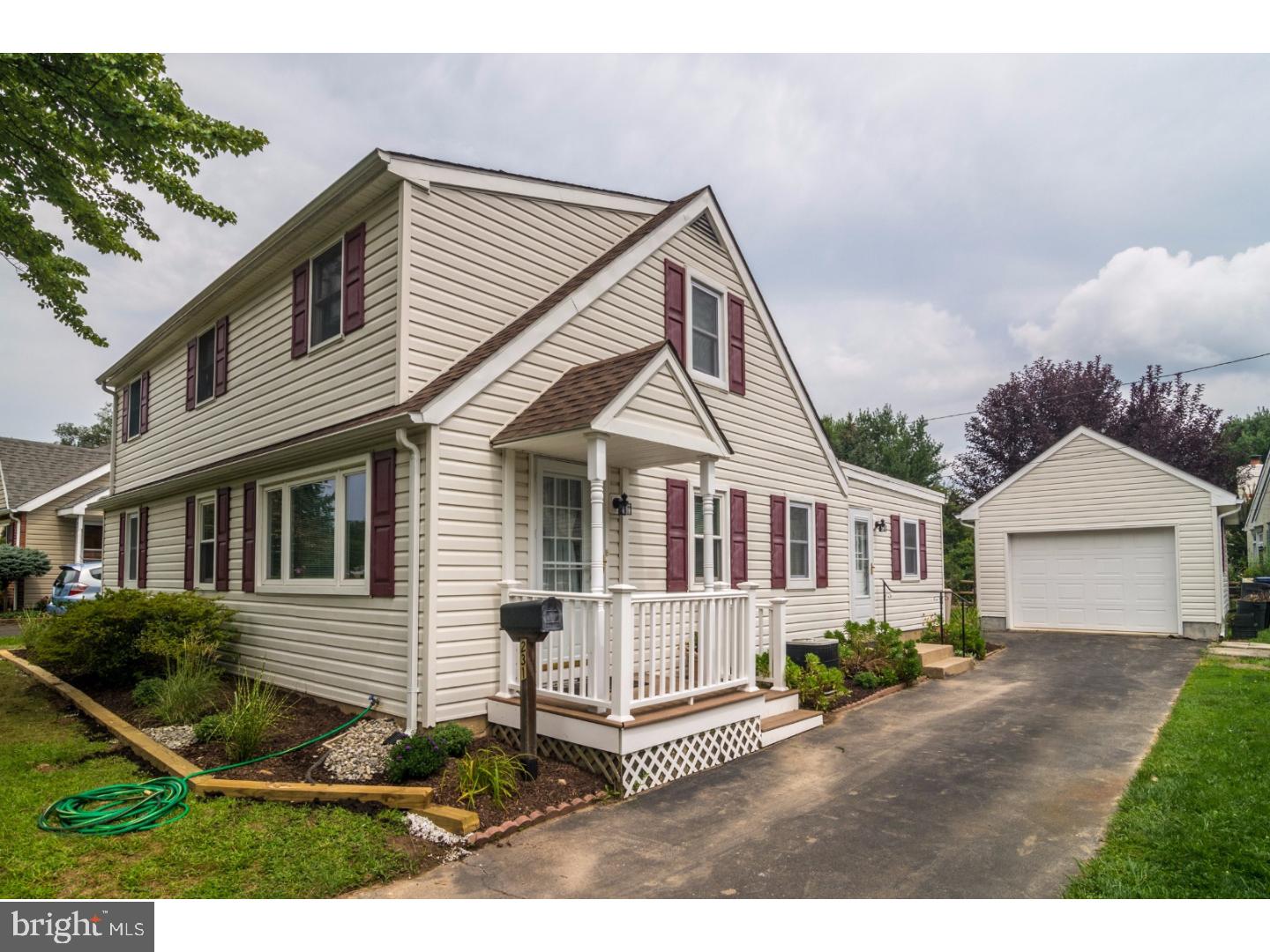231 Overlook Road Ambler, PA 19002 - Photo 2 of 25 Exterior Side