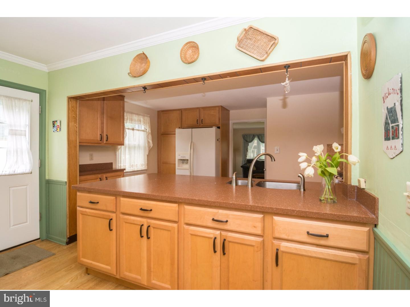 231 Overlook Road Ambler, PA 19002 - Photo 7 of 25 Kitchen