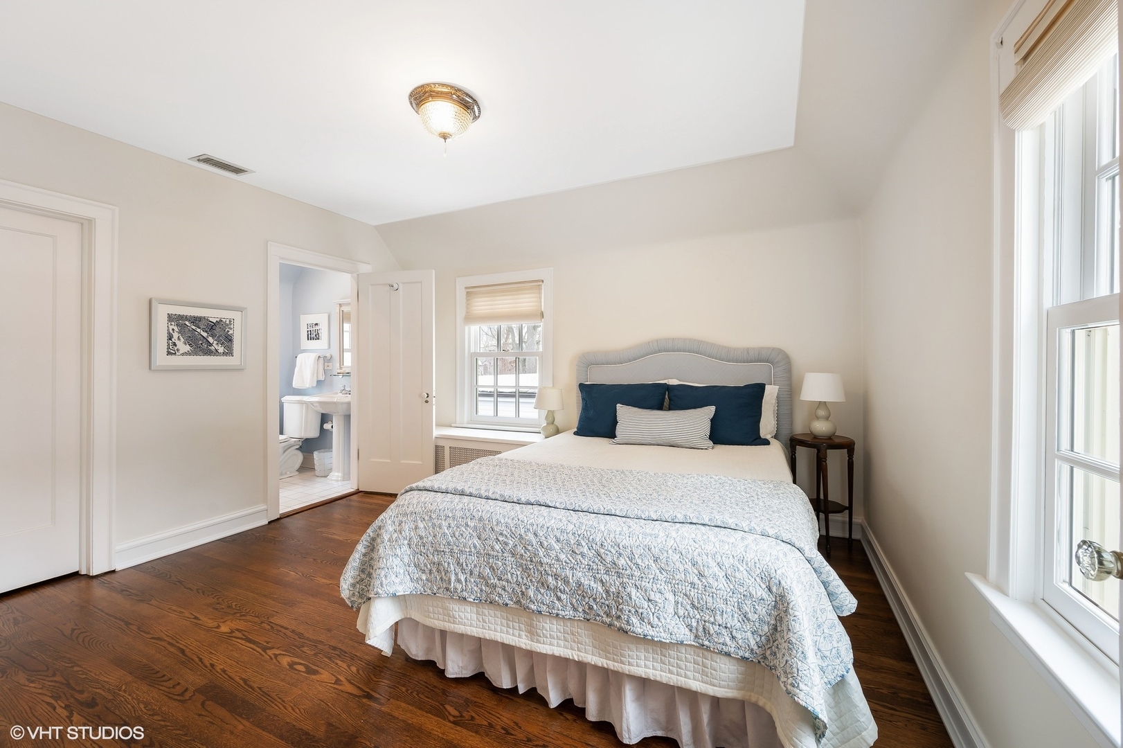 221 Church Road Winnetka, IL 60093 - Photo 31 of 42 a bedroom with a bed and a window