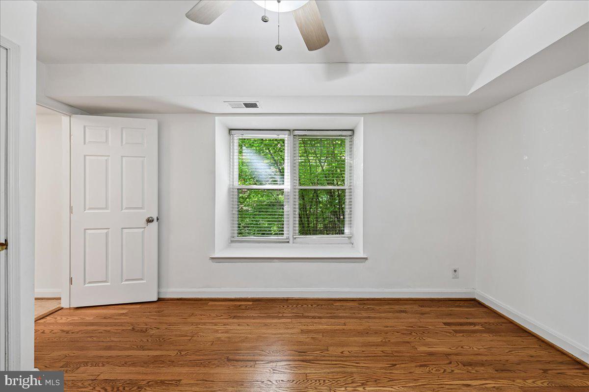 8651 Geren Road, Unit 274 Silver Spring, MD 20901 - Photo 11 of 36
