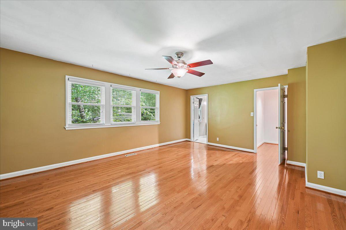 8651 Geren Road, Unit 274 Silver Spring, MD 20901 - Photo 18 of 36