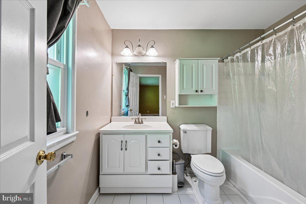 8651 Geren Road, Unit 274 Silver Spring, MD 20901 - Photo 19 of 36