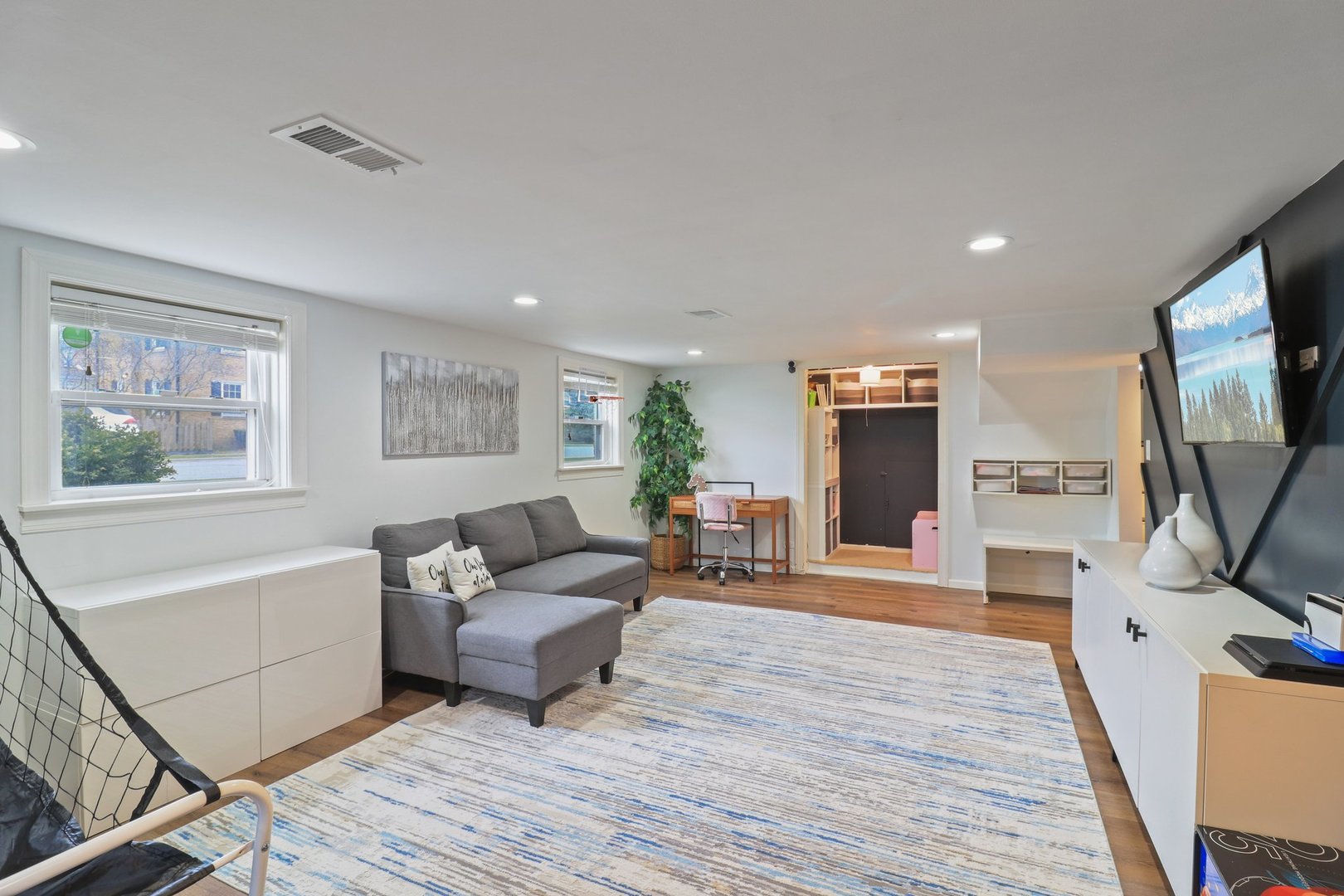 7901 East Prairie Road Skokie, IL 60076 - Photo 19 of 35