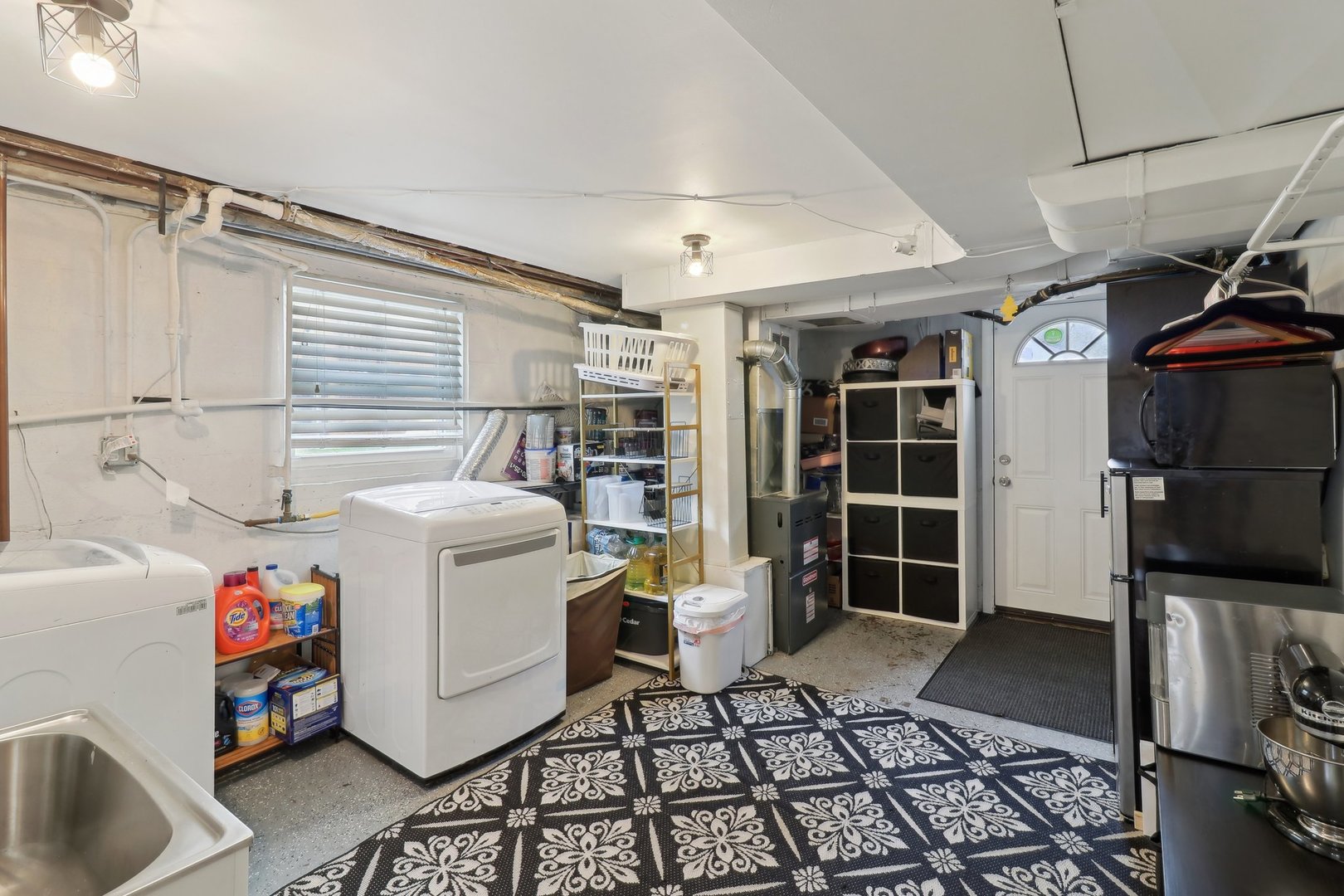 7901 East Prairie Road Skokie, IL 60076 - Photo 23 of 35