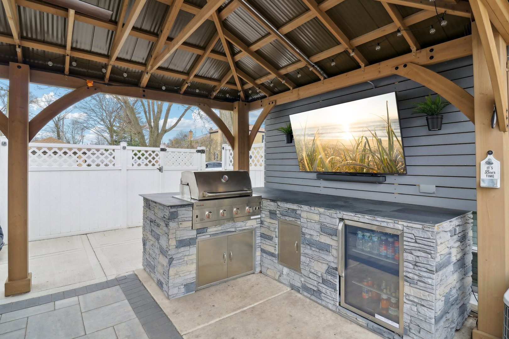 7901 East Prairie Road Skokie, IL 60076 - Photo 26 of 35