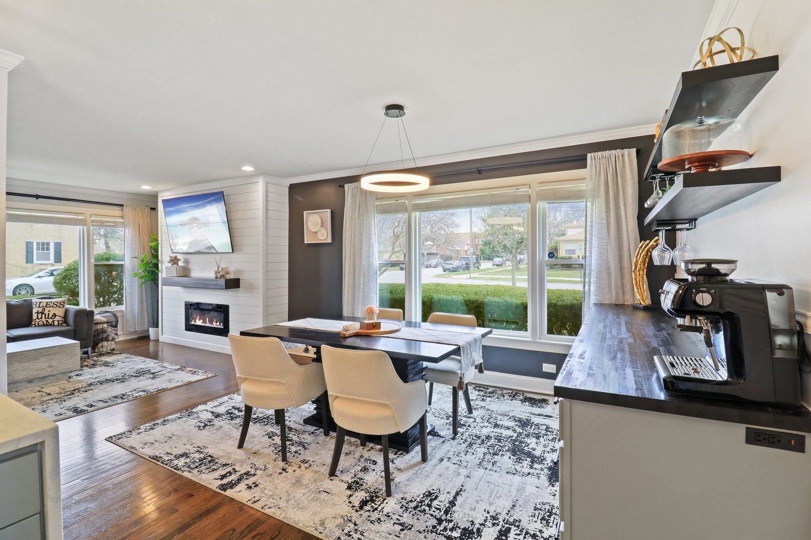 7901 East Prairie Road Skokie, IL 60076 - Photo 7 of 35