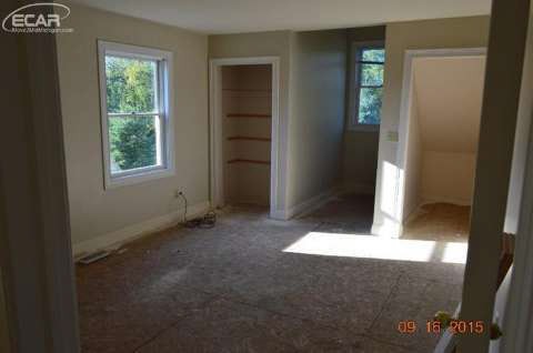7465 Coldwater Road Flushing, MI 48433 - Photo 18 of 21 20449804-17.JPG