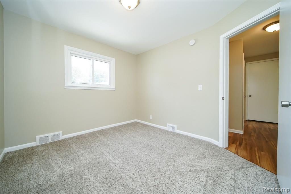 7635 Harding Street Taylor, MI 48180 - Photo 37 of 64 Gallery Image 37
