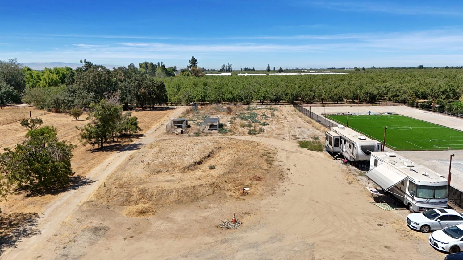 23811 South Jack Tone Road Ripon, CA 95366 - Photo 11 of 51 a view of a terrace with a garden