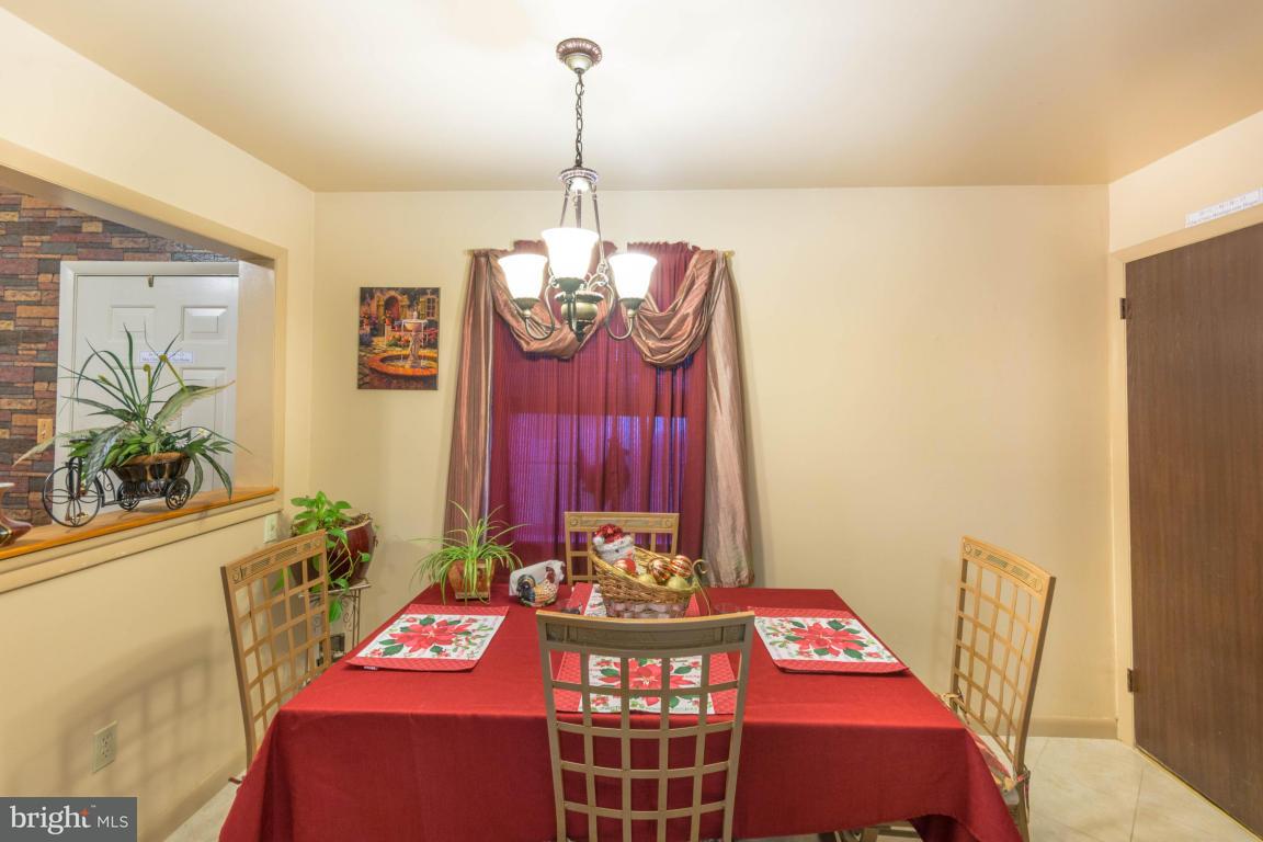 1018 Williamsburg Road Lancaster, PA 17603 - Photo 12 of 23 Gallery Image 12