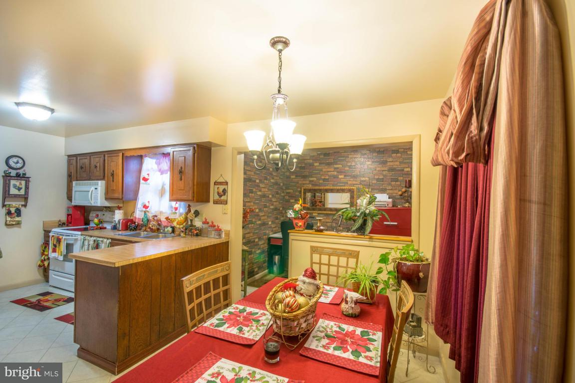 1018 Williamsburg Road Lancaster, PA 17603 - Photo 13 of 23 Gallery Image 13