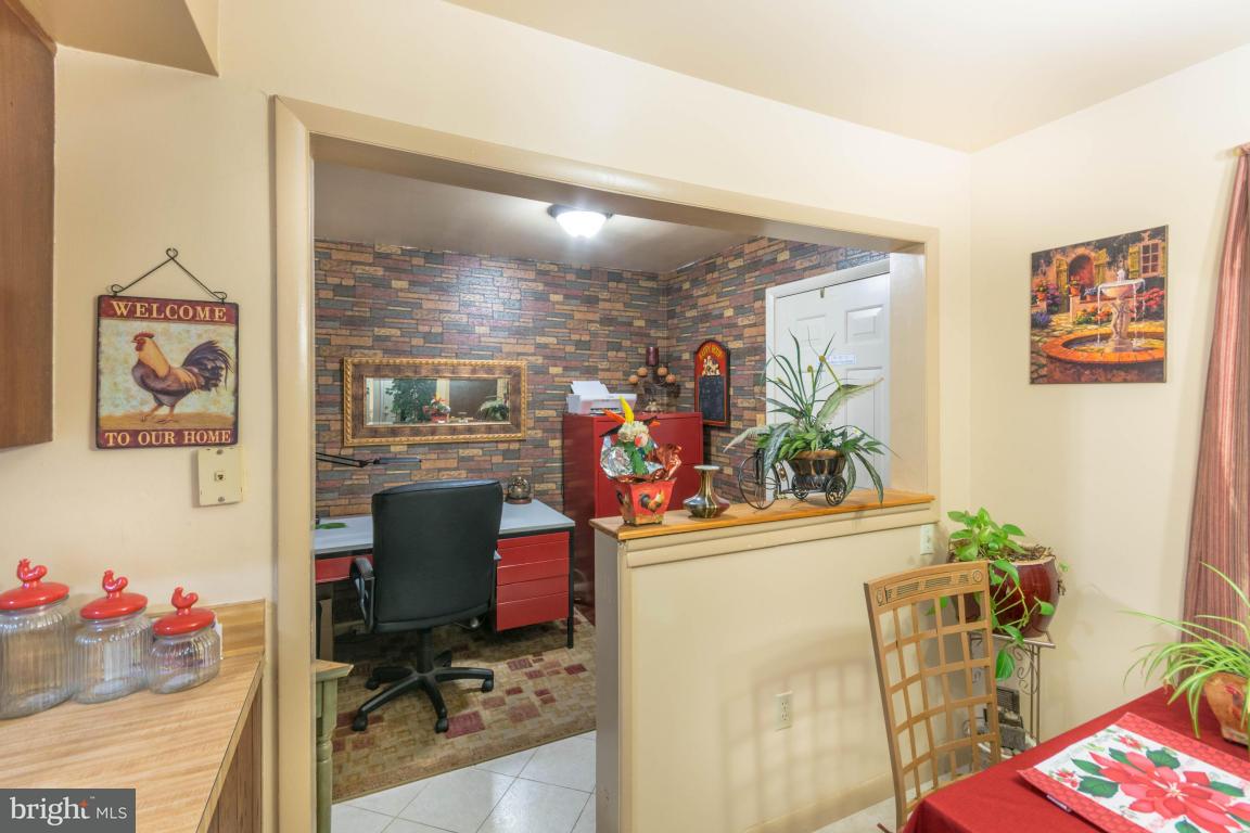 1018 Williamsburg Road Lancaster, PA 17603 - Photo 14 of 23 Gallery Image 14