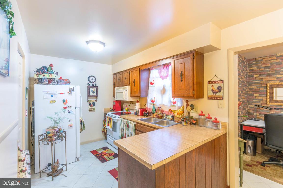 1018 Williamsburg Road Lancaster, PA 17603 - Photo 8 of 23 Gallery Image 8