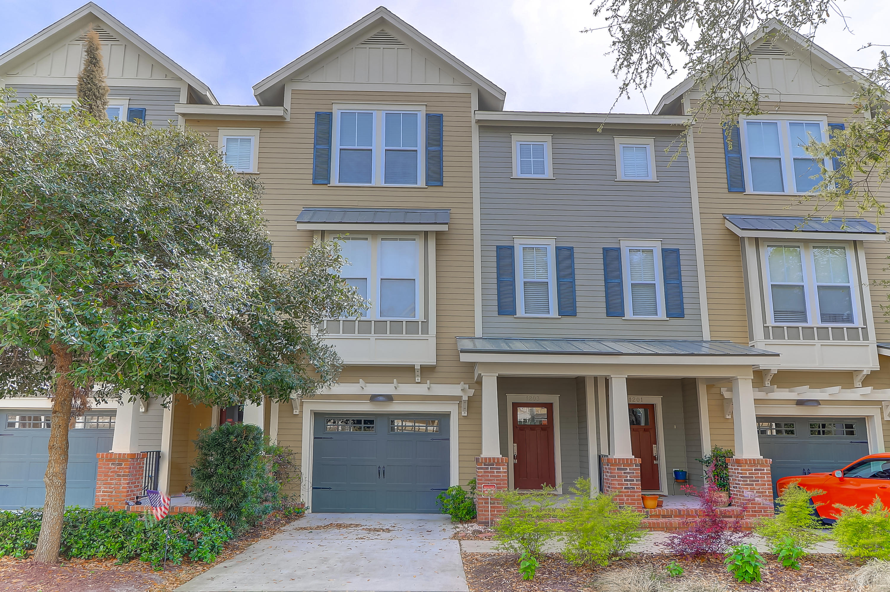 1203 Dingle Road Mount Pleasant, SC 29466 - Photo 1 of 25 1203 Dingle (43)