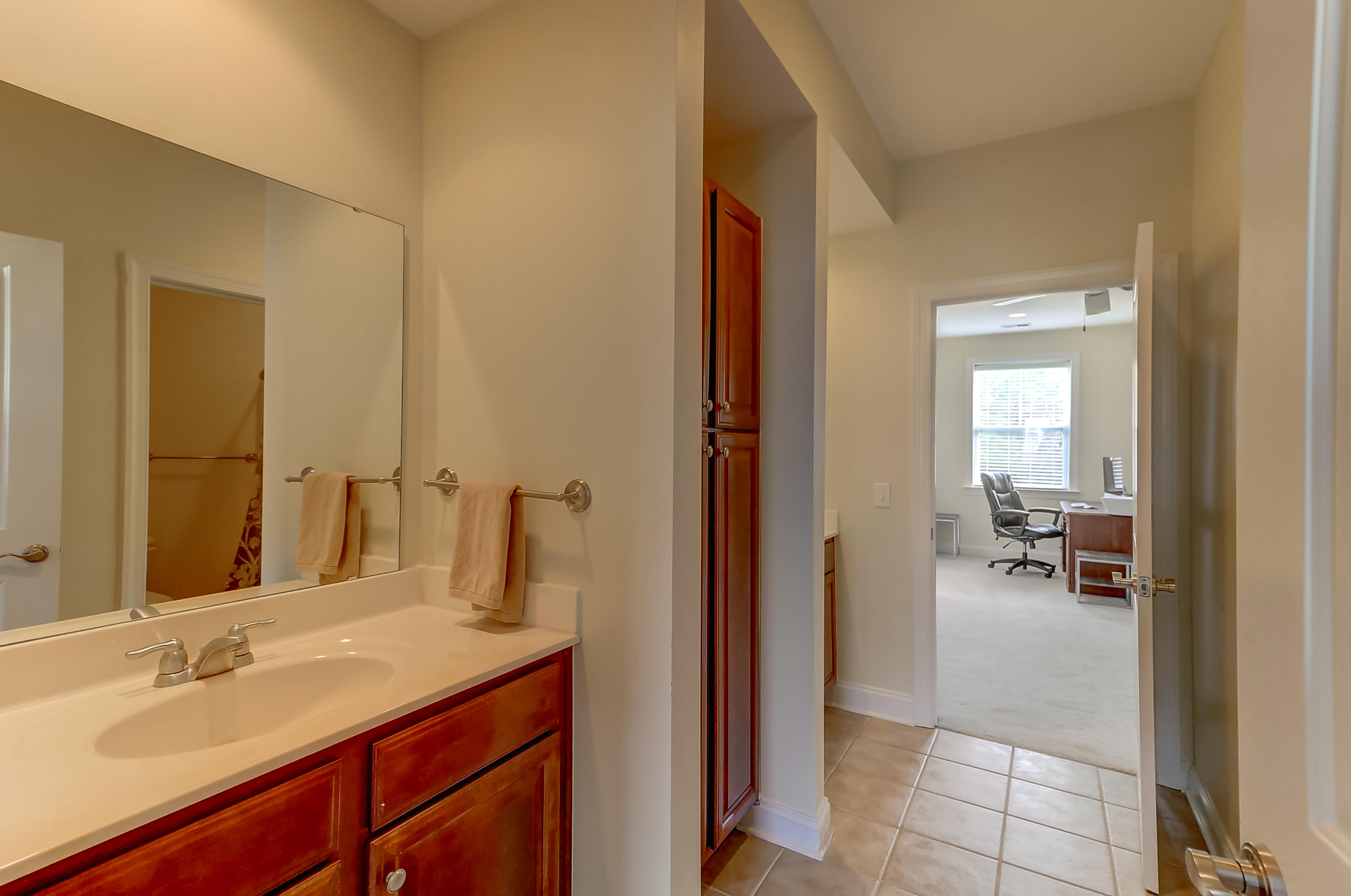 1203 Dingle Road Mount Pleasant, SC 29466 - Photo 15 of 25 jack n jill bath