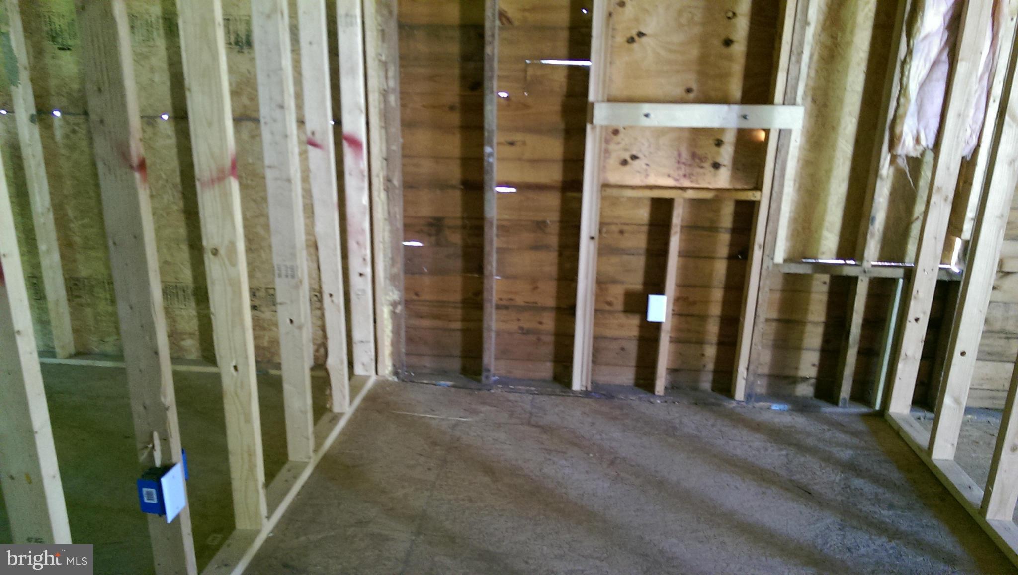 1443 Kent Road Baltimore, MD 21221 - Photo 4 of 13 Dining Room