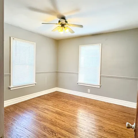 $345,000 | 712 South Spencer Street, Aurora, IL 60505