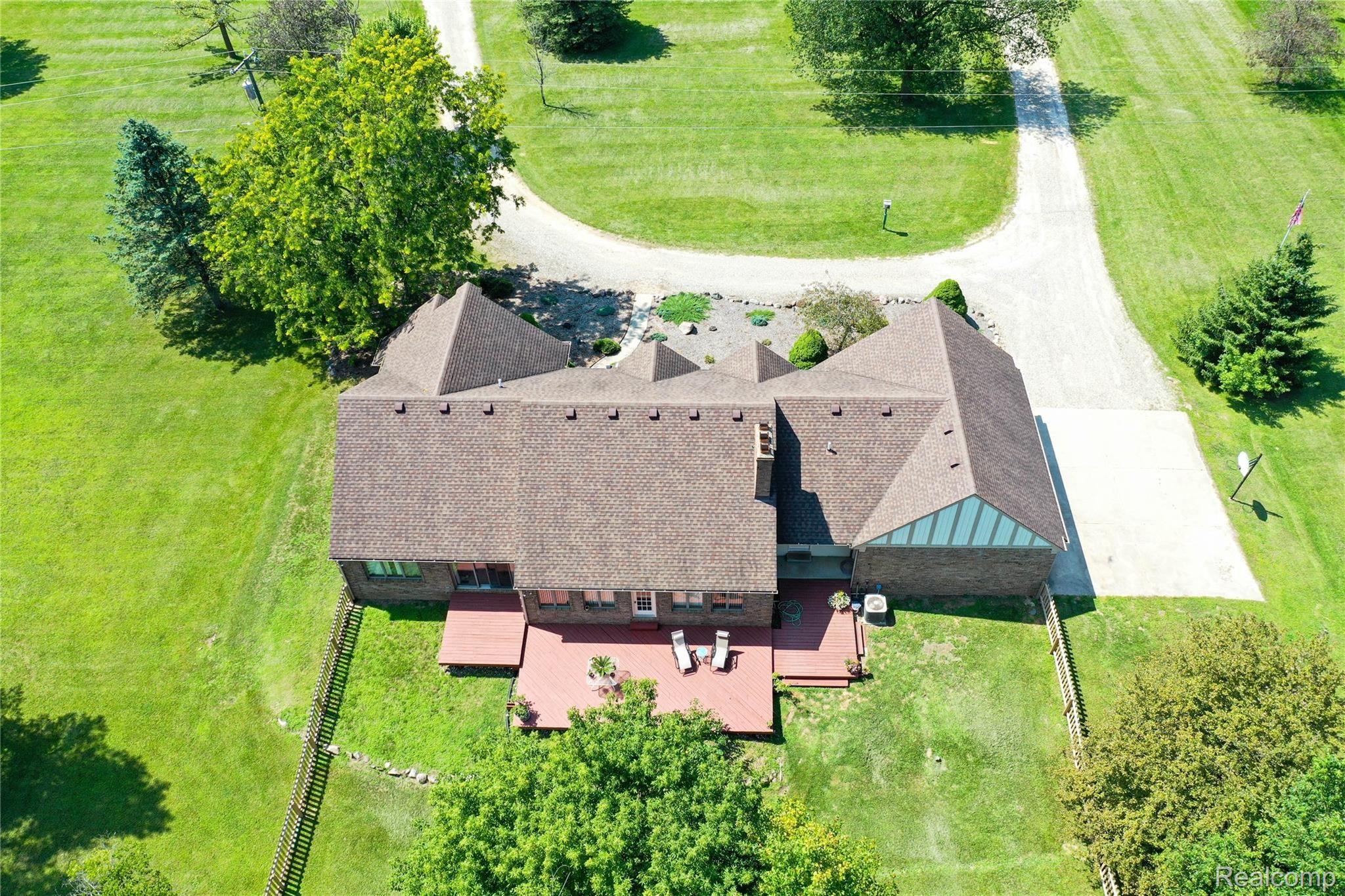 2859 Pleasant Valley Road Brighton, MI 48114 - Photo 42 of 43 Drone17.jpg