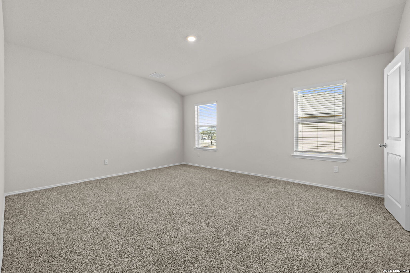 14662 Clay Rdg Run San Antonio, TX 78253 - Photo 17 of 30