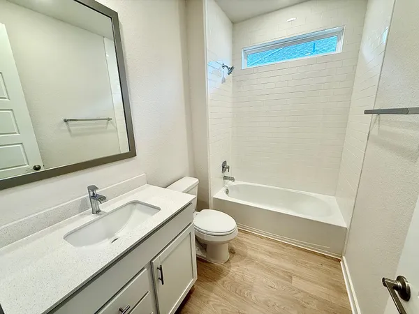 $2,400 | 433 Abruzzi Street, Leander, TX 78641