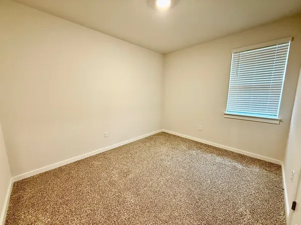 $2,400 | 433 Abruzzi Street, Leander, TX 78641