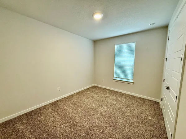 $2,400 | 433 Abruzzi Street, Leander, TX 78641