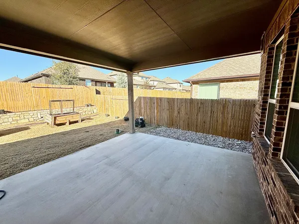 $2,400 | 433 Abruzzi Street, Leander, TX 78641