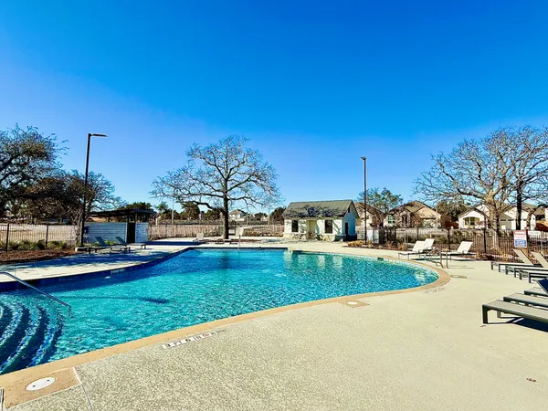 $2,400 | 433 Abruzzi Street, Leander, TX 78641
