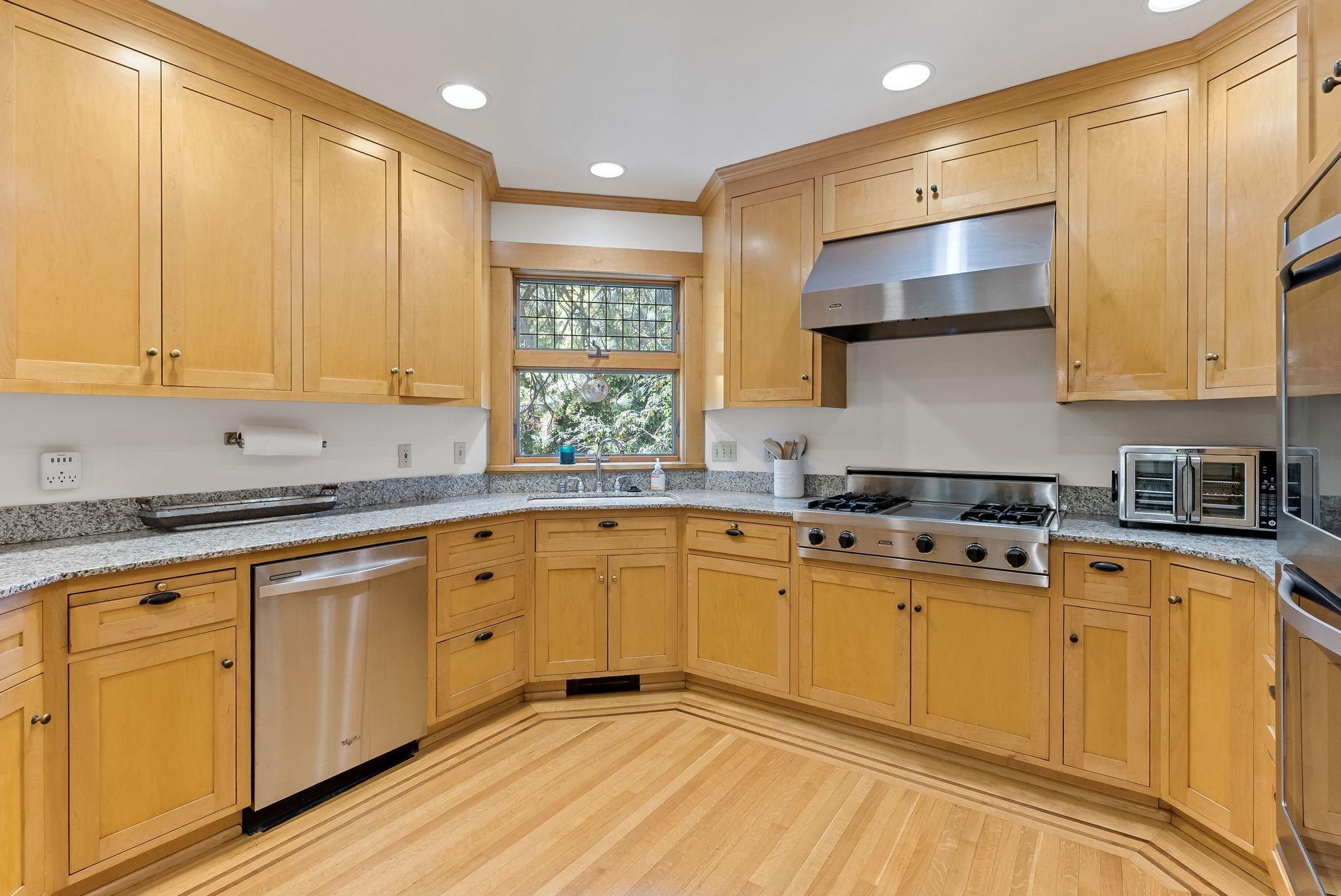 1108 South Wall Street Spokane, WA 99204 - Photo 15 of 46