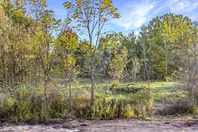 $379,400 | 1795 Edgewood Road, Unit 13, Kewaskum, WI 53040