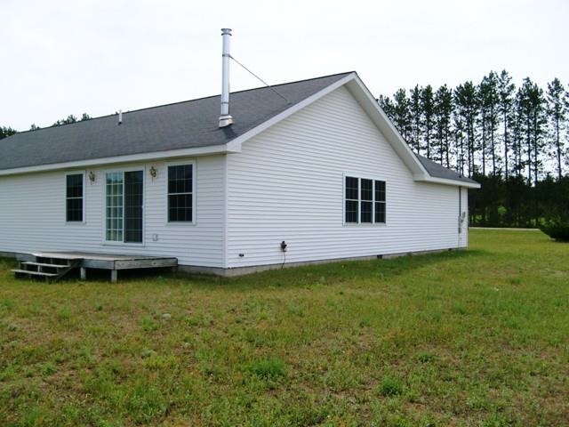 771 Phelps Road Northeast Kalkaska, MI 49646 - Photo 5 of 45 1786498-5.JPG