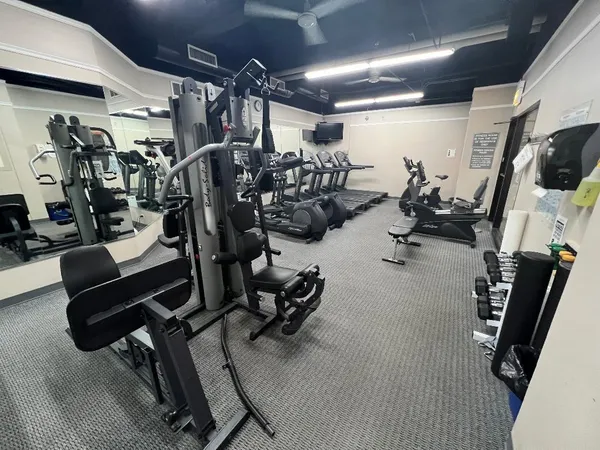 $2,250 | 1636 North Wells Street, Unit 3110, Chicago, IL 60614