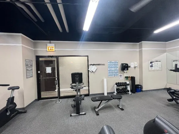 $2,250 | 1636 North Wells Street, Unit 3110, Chicago, IL 60614