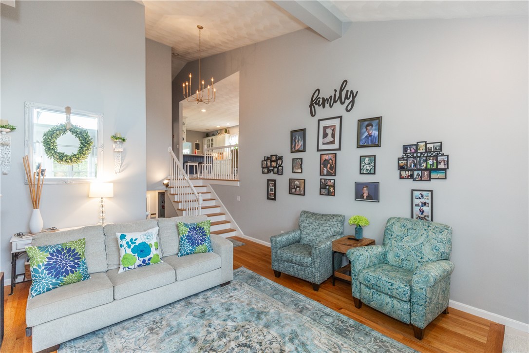 9 Countryside Drive Smithfield, RI 02917 - Photo 11 of 50