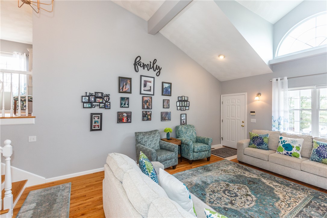 9 Countryside Drive Smithfield, RI 02917 - Photo 12 of 50