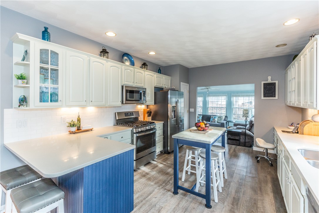 9 Countryside Drive Smithfield, RI 02917 - Photo 19 of 50