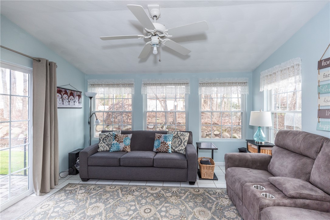 9 Countryside Drive Smithfield, RI 02917 - Photo 26 of 50