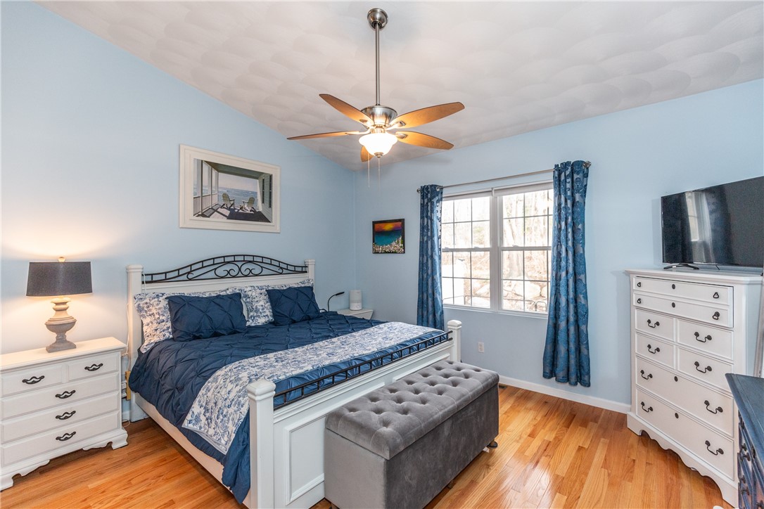 9 Countryside Drive Smithfield, RI 02917 - Photo 32 of 50