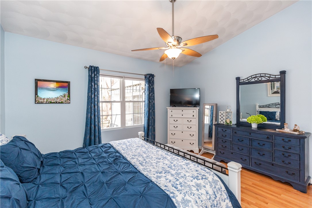 9 Countryside Drive Smithfield, RI 02917 - Photo 33 of 50