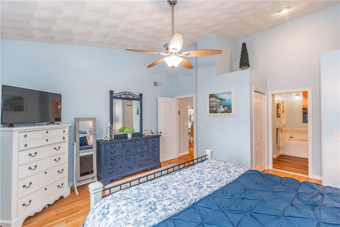 9 Countryside Drive Smithfield, RI 02917 - Photo 34 of 50