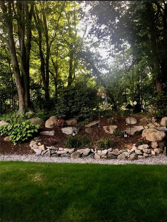 9 Countryside Drive Smithfield, RI 02917 - Photo 47 of 50