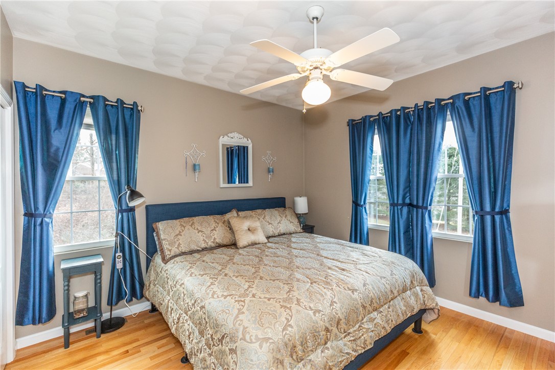 9 Countryside Drive Smithfield, RI 02917 - Photo 8 of 50