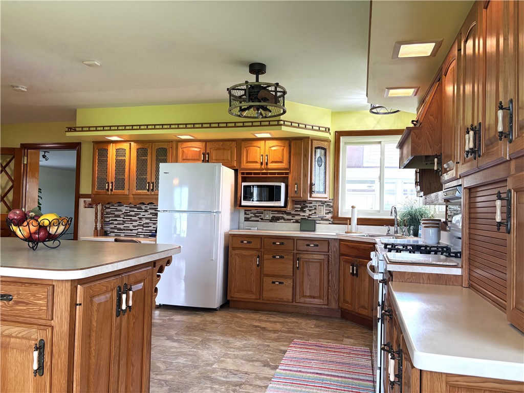 2518 East 100 North Road Pana, IL 62557 - Photo 12 of 40