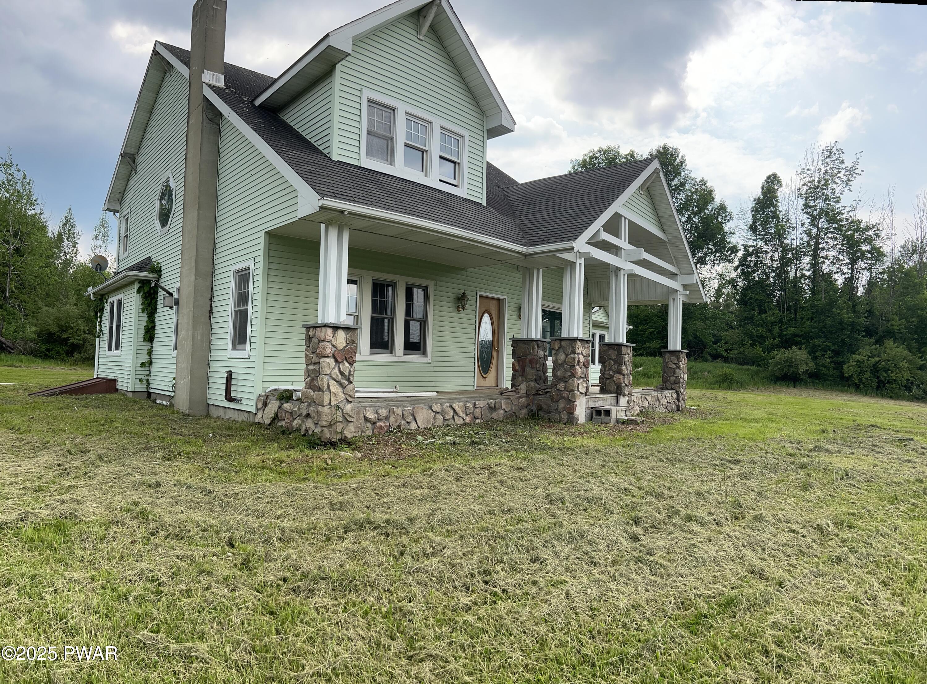 582 Spring Hill Road Moscow, PA 18444 - Photo 22 of 59 EXTERIOR