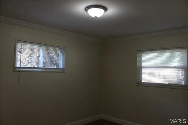 $1,500 | 263 Meadowcrest Drive, Ferguson, MO 63135