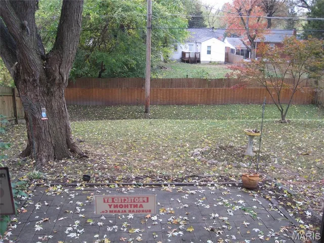 $1,500 | 263 Meadowcrest Drive, Ferguson, MO 63135