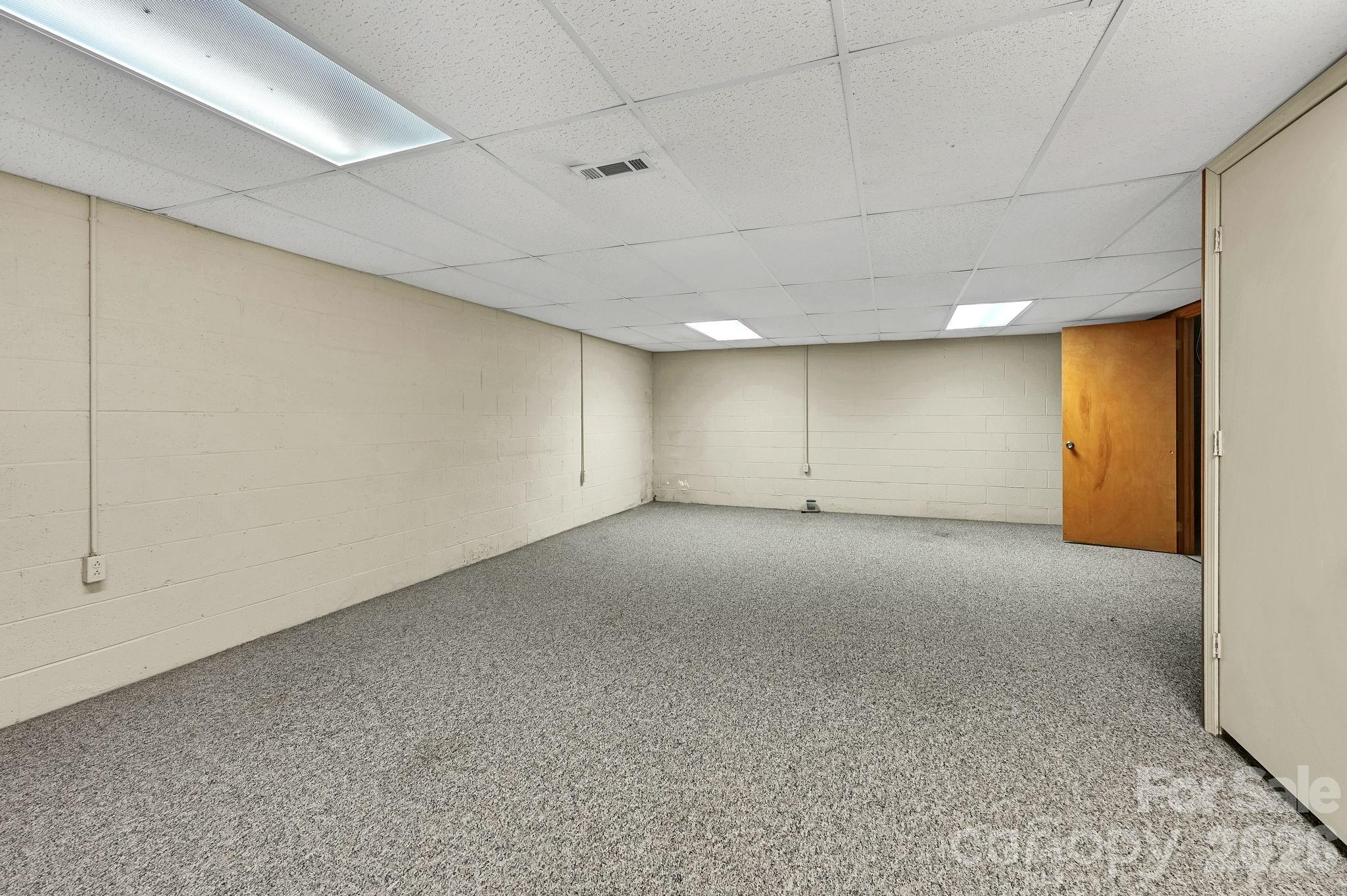 553 Morgan Branch Road Marshall, NC 28753 - Photo 28 of 41